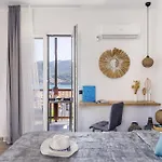 Dimitrios * سكوبيلوس تاون